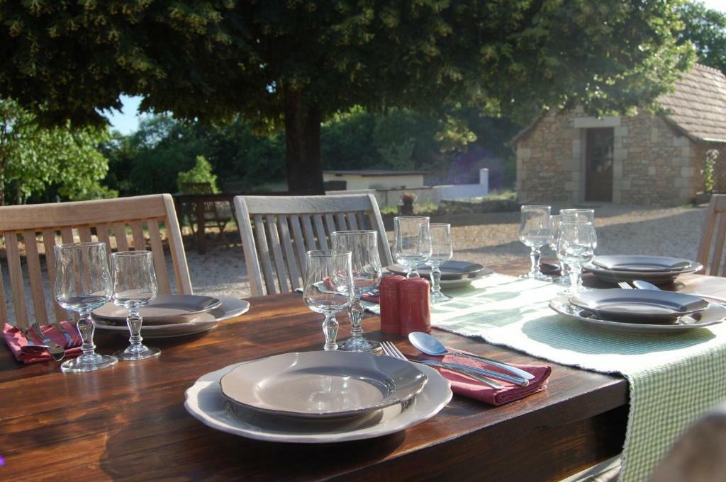 Chambres et table d'hôtes La Panacée Cuzance Esterno foto