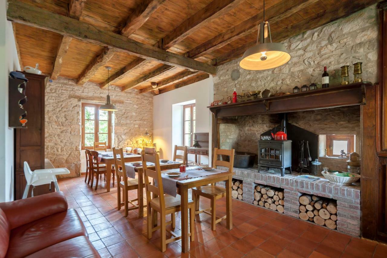 Chambres et table d'hôtes La Panacée Cuzance Esterno foto